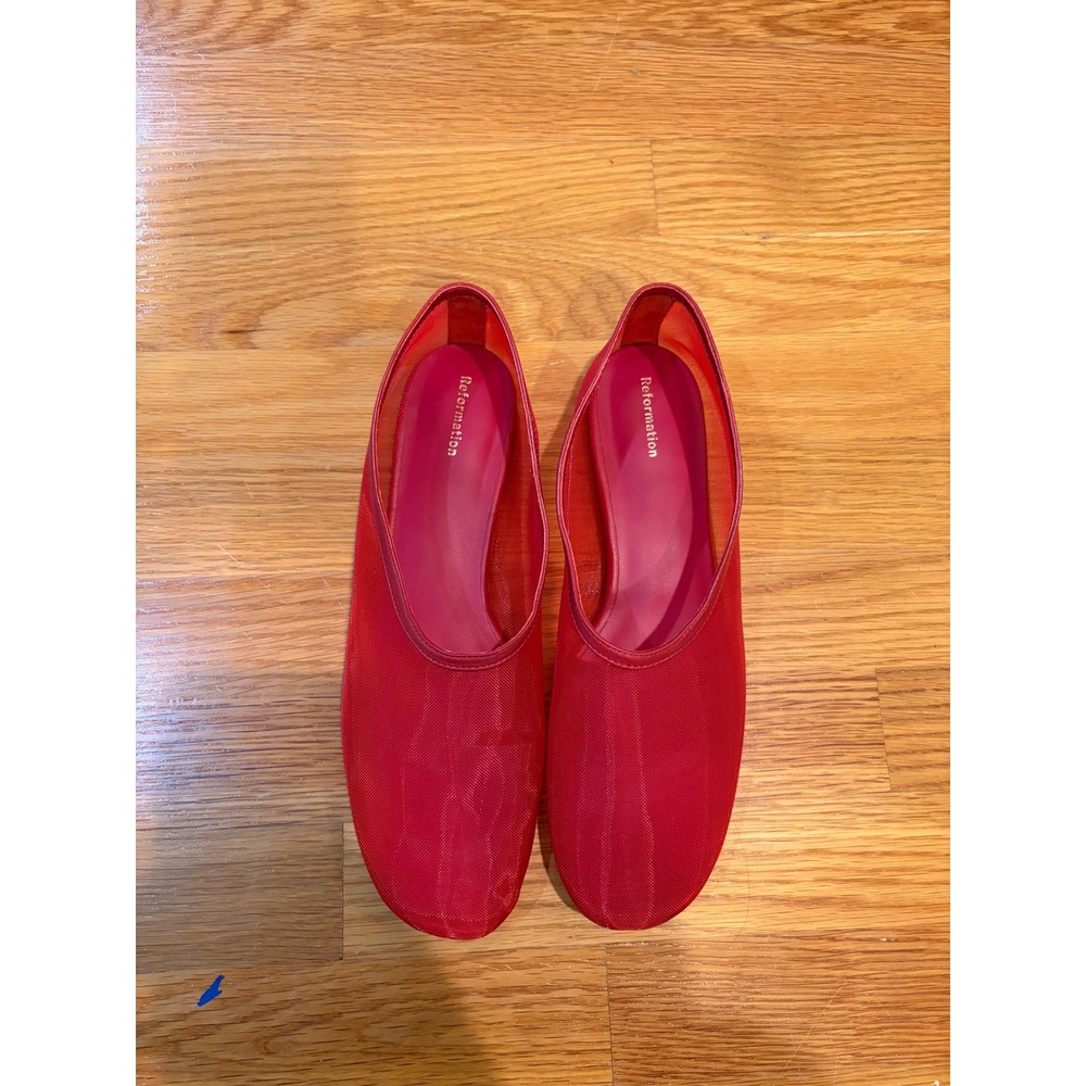 Reformation Red Mesh Ballet Flats Round Toe Slip On Shoes Size 9.5 Brazil
